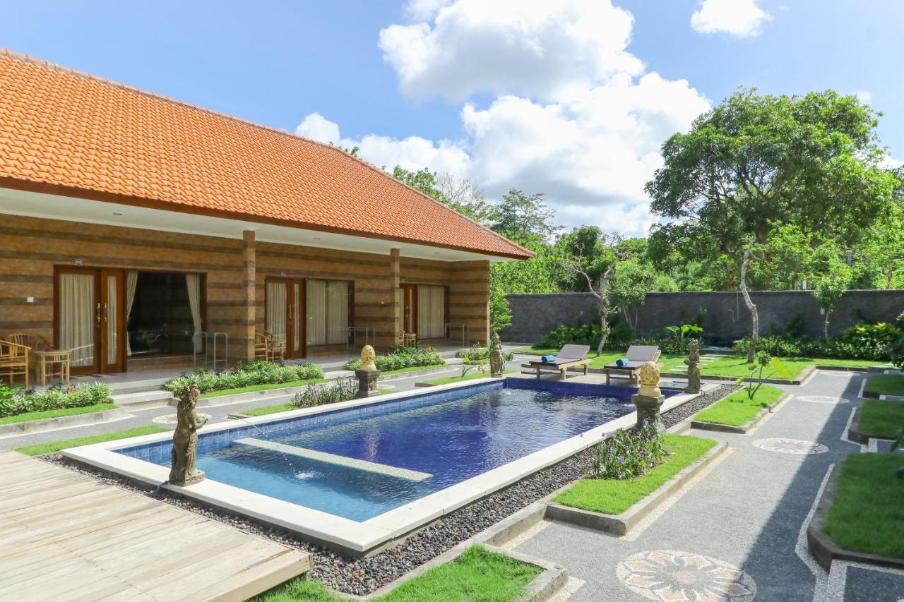 Manik Homestay Улувату Экстерьер фото