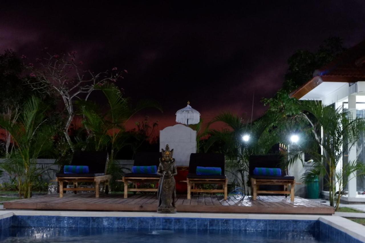 Manik Homestay Улувату Экстерьер фото