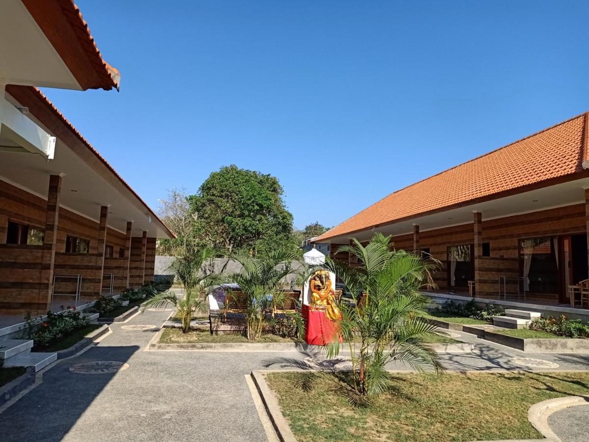 Manik Homestay Улувату Экстерьер фото